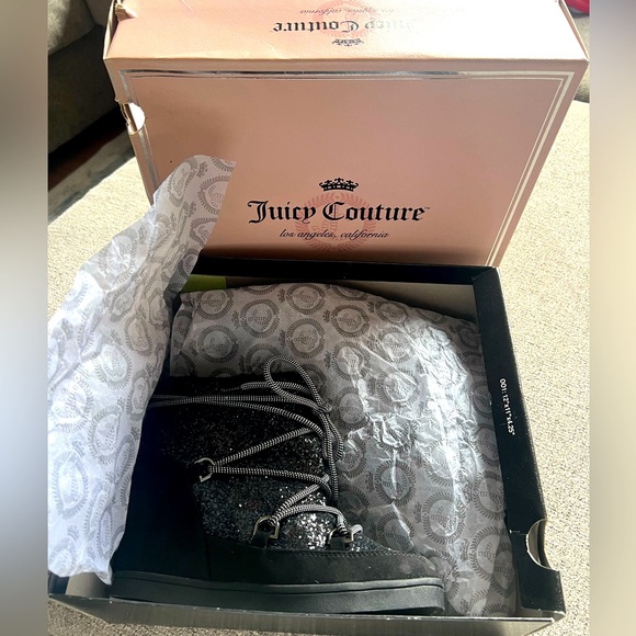 Juicy Couture Sparkly Wedges - Picture 5 of 6